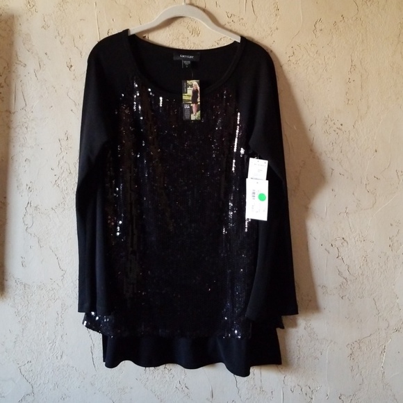 Top - Picture 1 of 3